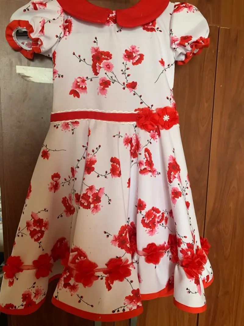 Vestido Huasa y Capa - 1