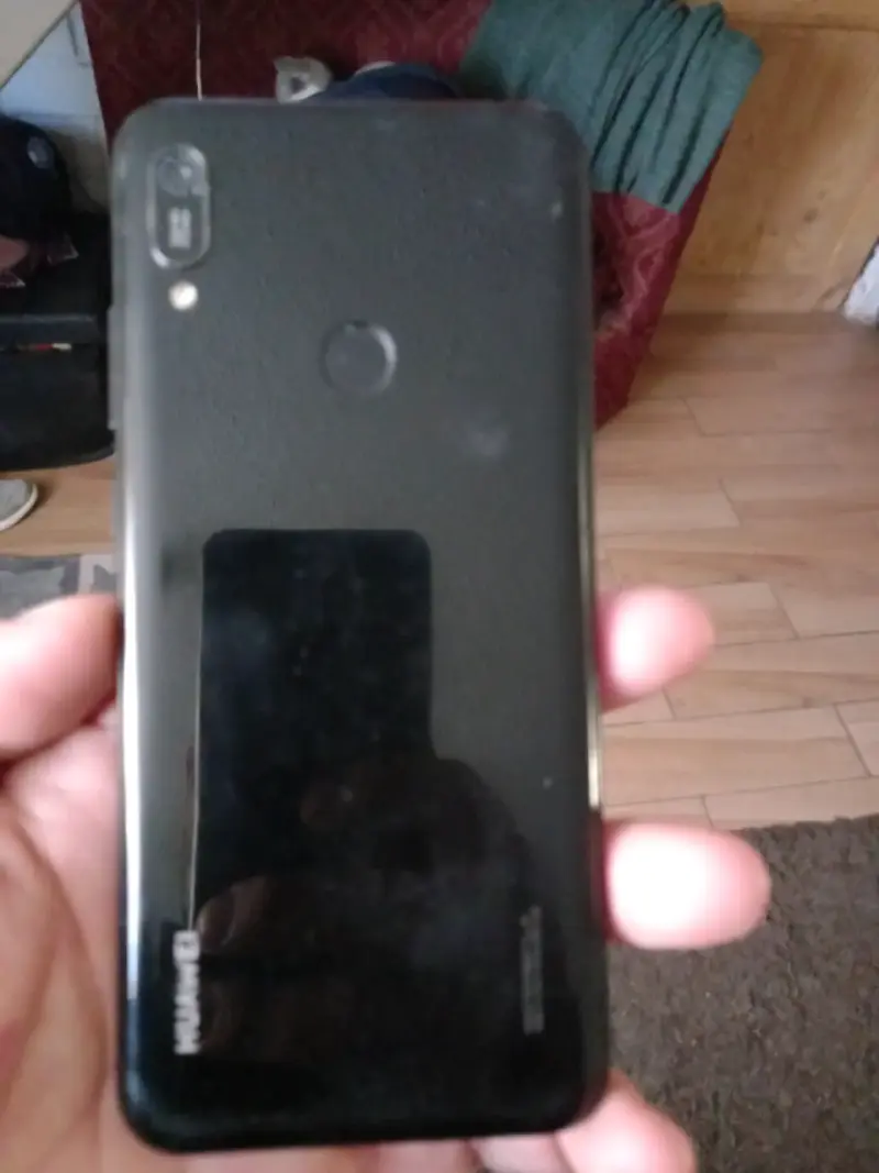 Huawei y6 2019 - 1