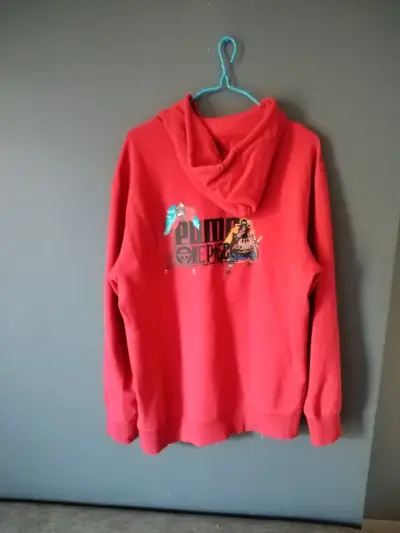 Polerón rojo one piece con capucha y bordado puma - miniatura 6
