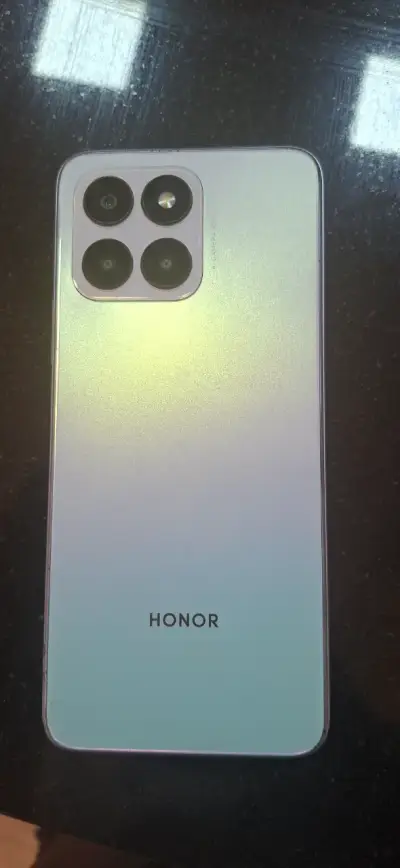 Smartphone Honor blanco - miniatura 1