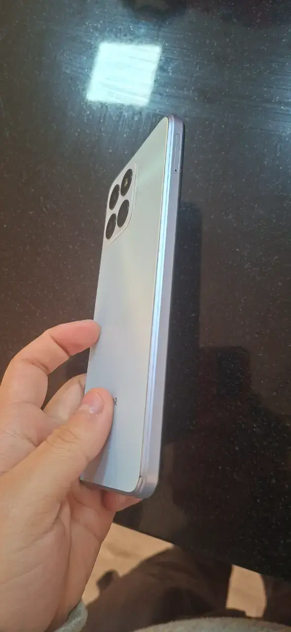 Smartphone Honor blanco - 2