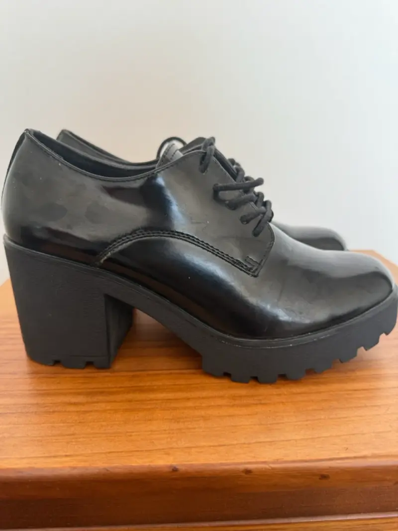 Zapatos de vestir negros brillantes - 3