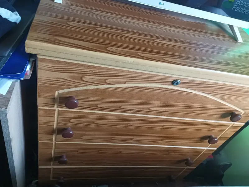 Cómoda de madera con cajones - 3
