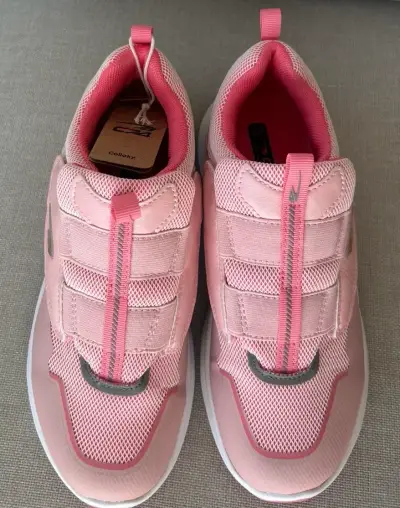 Zapatillas niña nuevos - miniatura 1