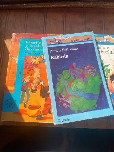 Lote de libros infantiles y juveniles - miniatura 2