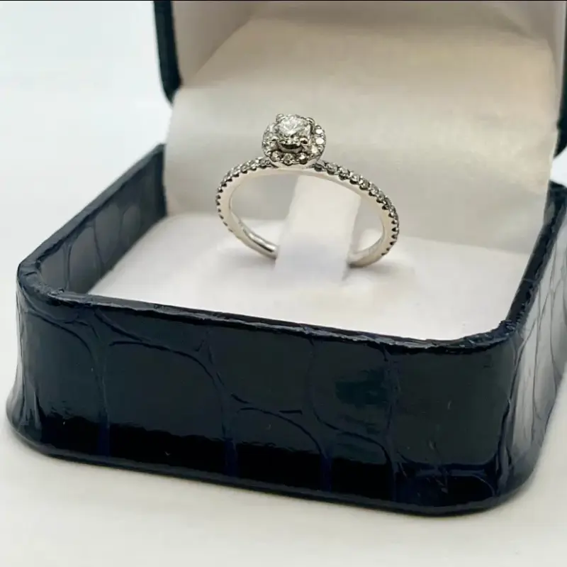 Anillo de diamantes - 3