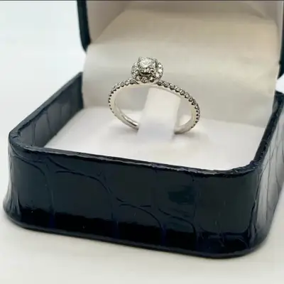 Anillo de diamantes - miniatura 3