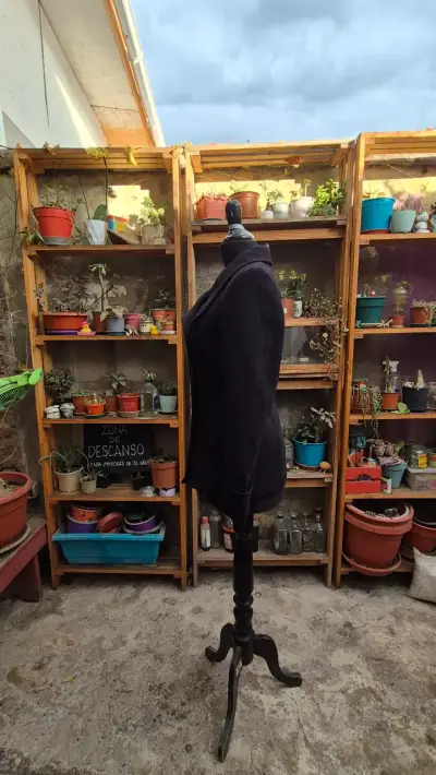 Abrigo gris - miniatura 2