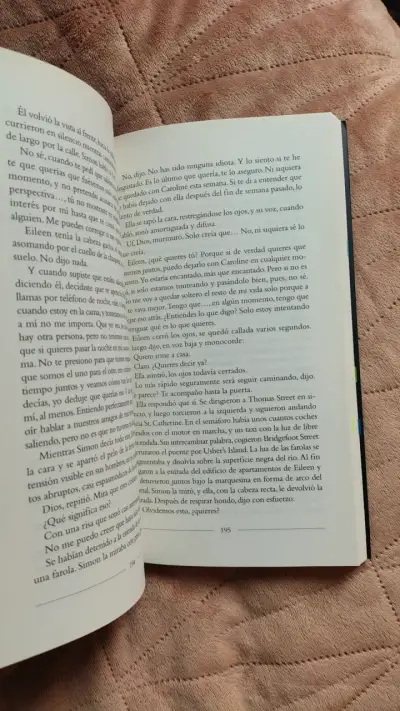 Libro 'Dónde estás, mundo bello' - miniatura 3