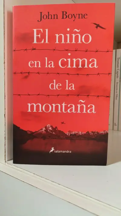 Libro 'El niño en la cima de la montaña' - miniatura 1