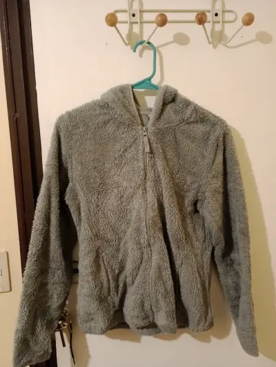 Polar gris con capucha - miniatura 1