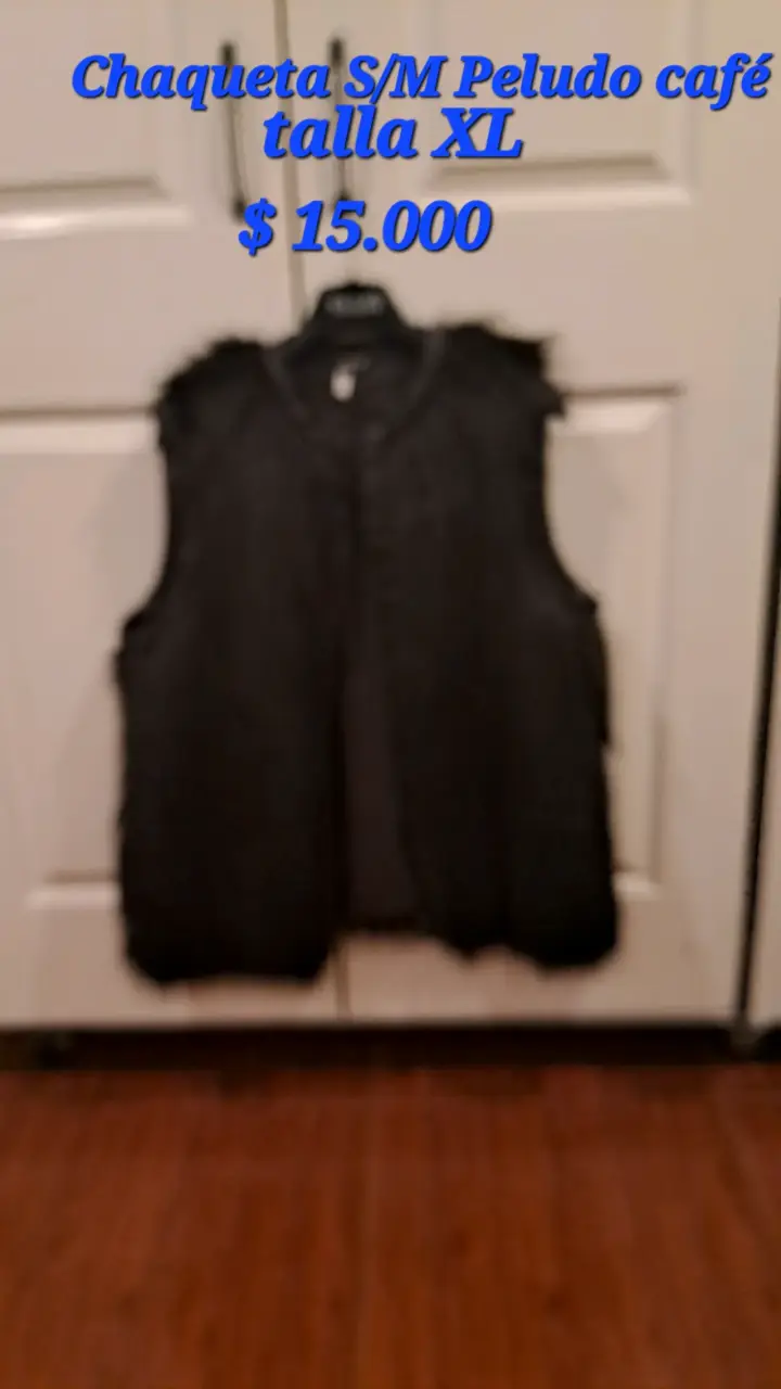 Chaqueta peluda café talla XL - 1