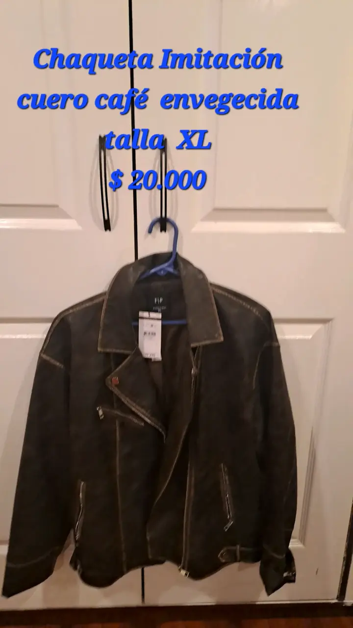 Chaqueta peluda café talla XL - 3