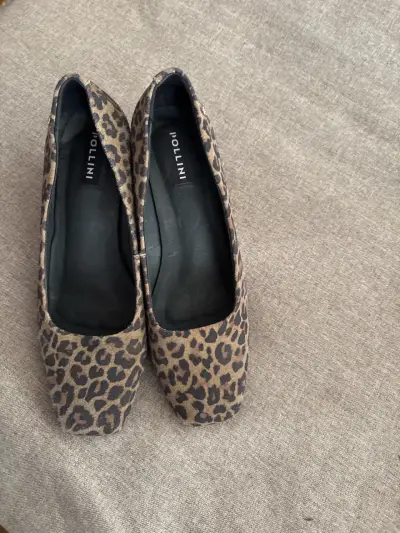 Zapatos planos de leopardo Pollini - miniatura 4