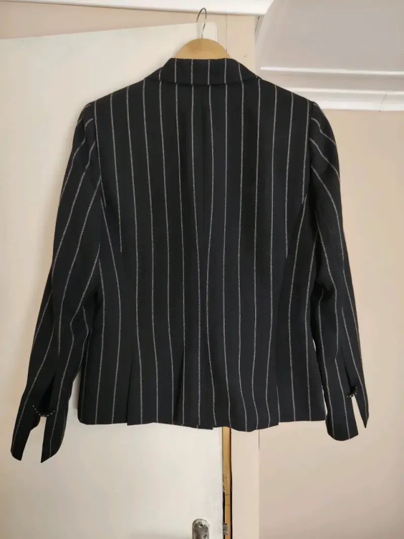 Blazer negro a rayas Anne Klein - 2