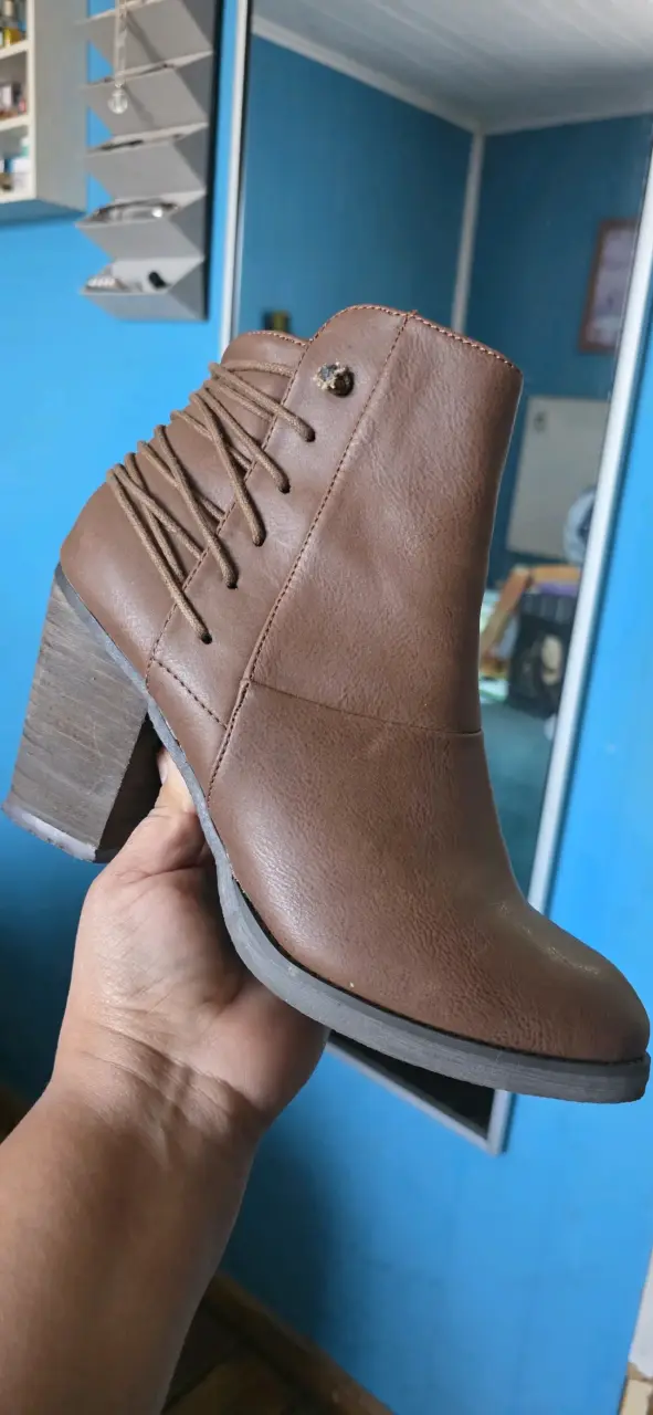 Botines marrones de cuero - 1