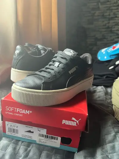 Zapatillas Puma negras para mujer - miniatura 1