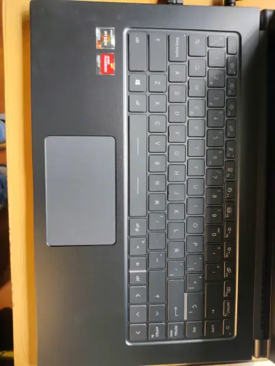 Notebook MSI Modern 15 Ryzen 7 16 Gb - miniatura 4
