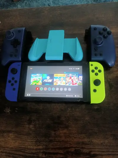 Permuto Nintendo Switch + Tarjeta De 128 GB - miniatura 6