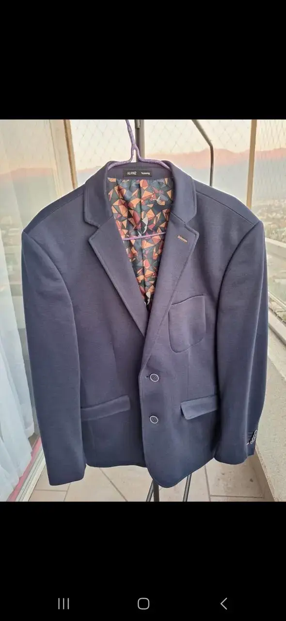 Blazer café oscuro elegante - 2