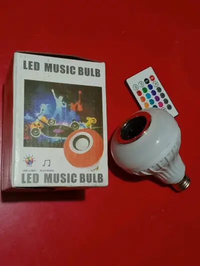Ampolleta LED musical RGB - miniatura 2