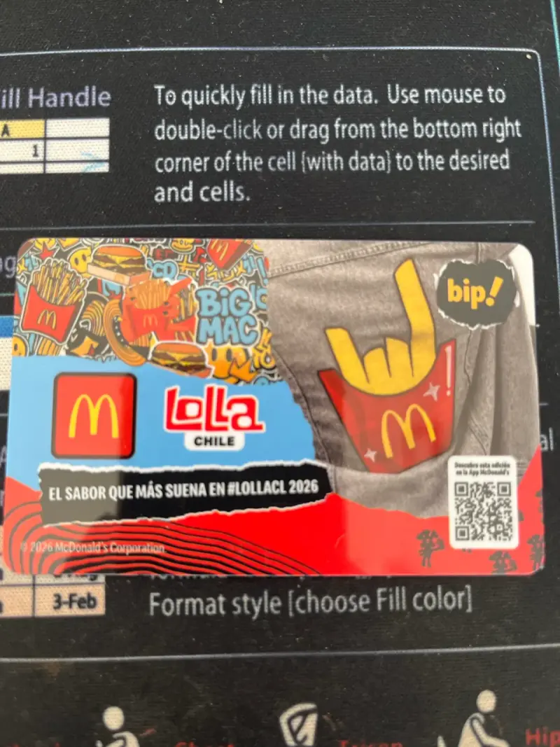 Tarjeta Bip! promocional McDonald's LollaChile