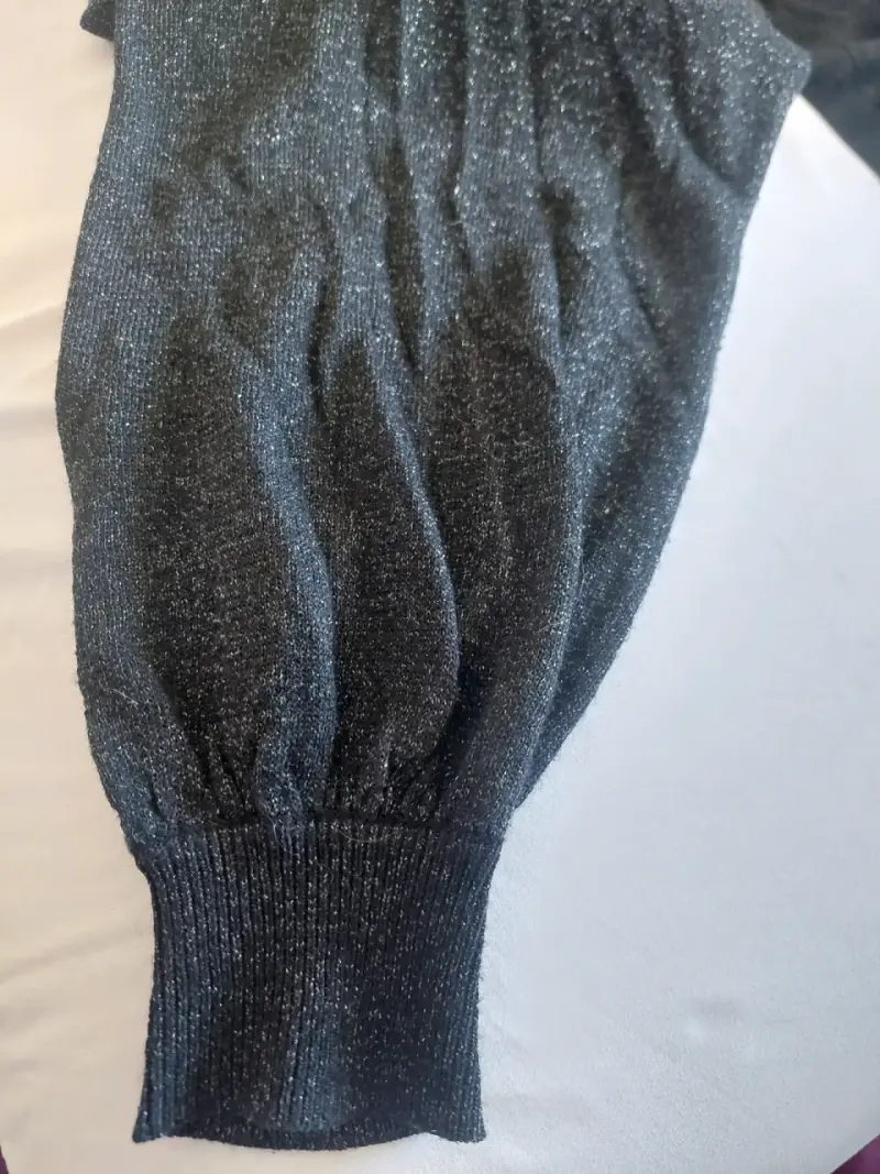 Sweater negro con brillo talla S - 3