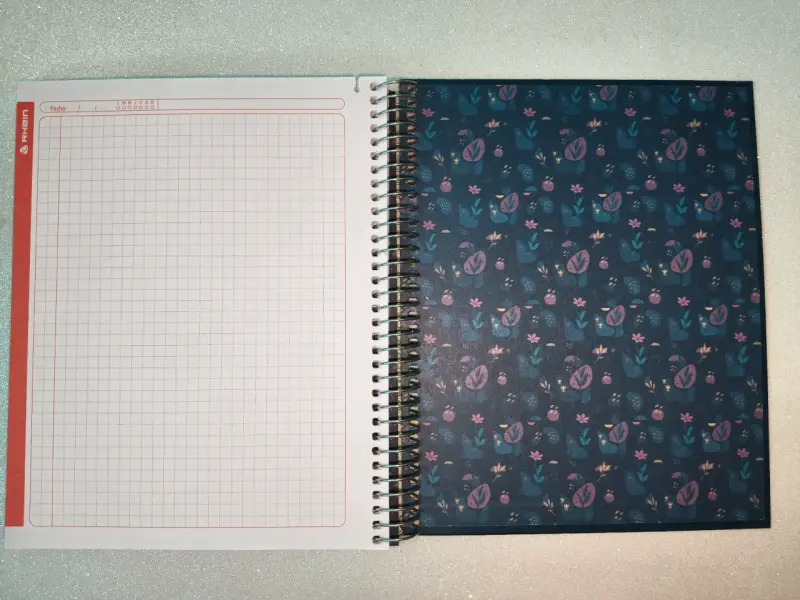 Cuaderno triple, 150 hojas, 5mm,Frozen grande - 4
