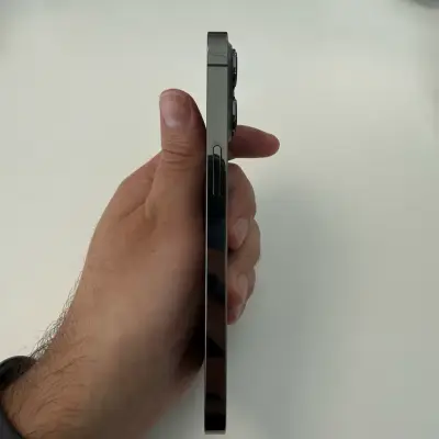📱 iPhone 13 Pro 128GB Graphite (Space Black) - miniatura 3