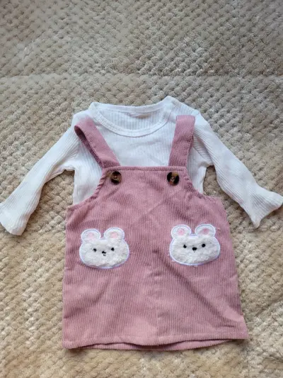 Vestido bebé rosa con ositos - miniatura 1