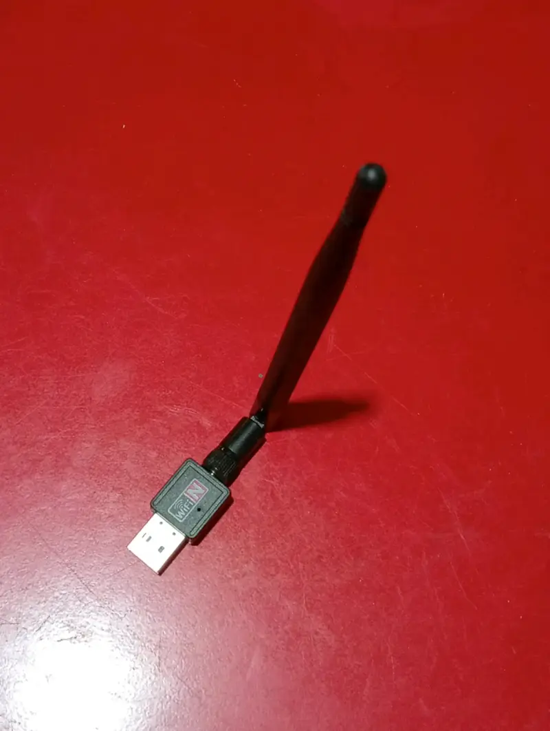 Adaptador USB WiFi con antena - 2