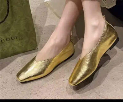 Zapatos 100% cuero nuevos dorados 24,5cm - miniatura 1