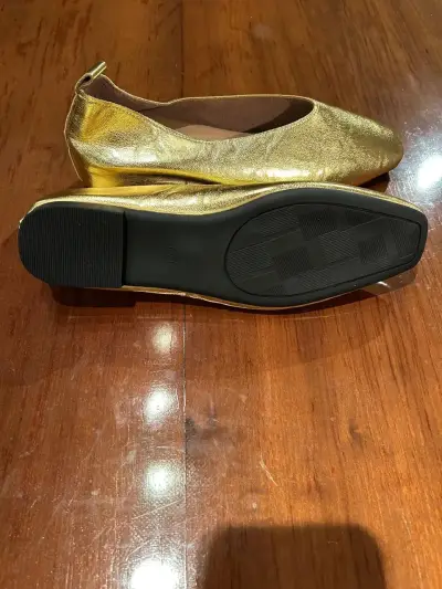 Zapatos 100% cuero nuevos dorados 24,5cm - miniatura 4