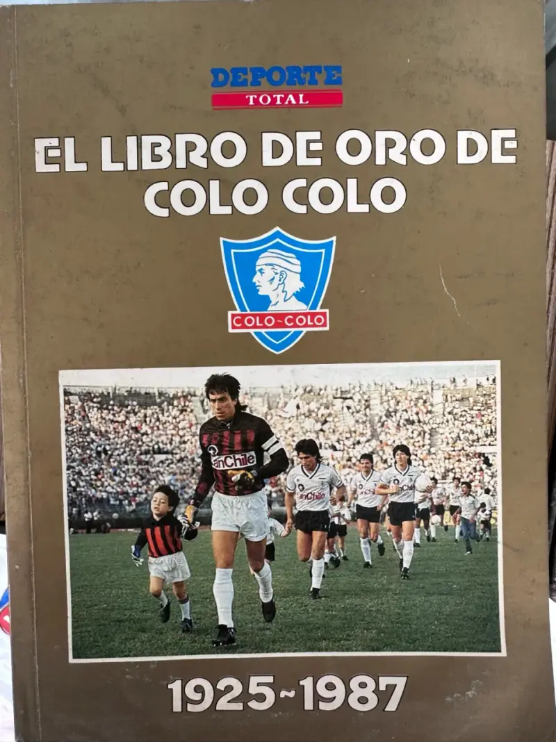 Libro de Oro Colo Colo 1925-1987