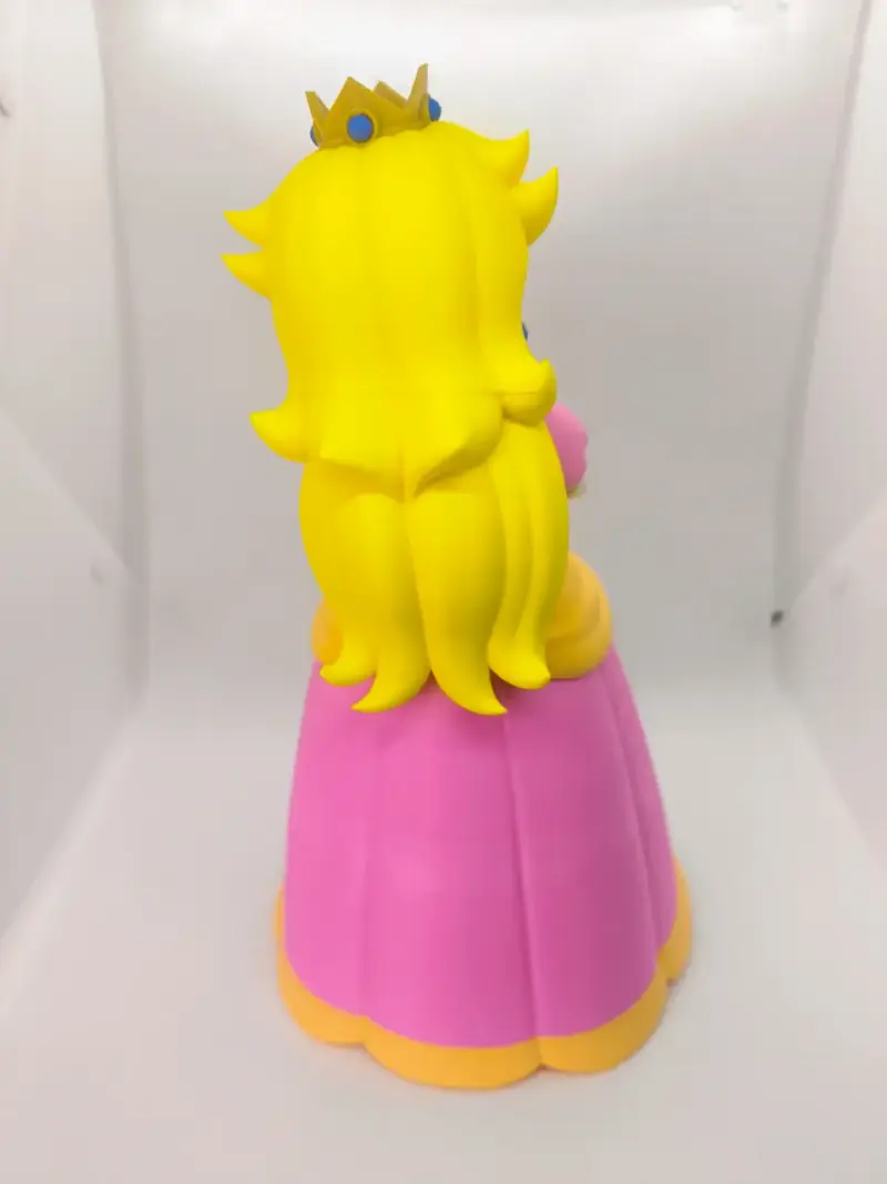 Princesa Peach de Super Mario impresa en 3D - 1