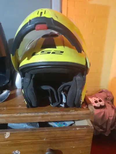 Casco de moto amarillo LS2 - miniatura 4