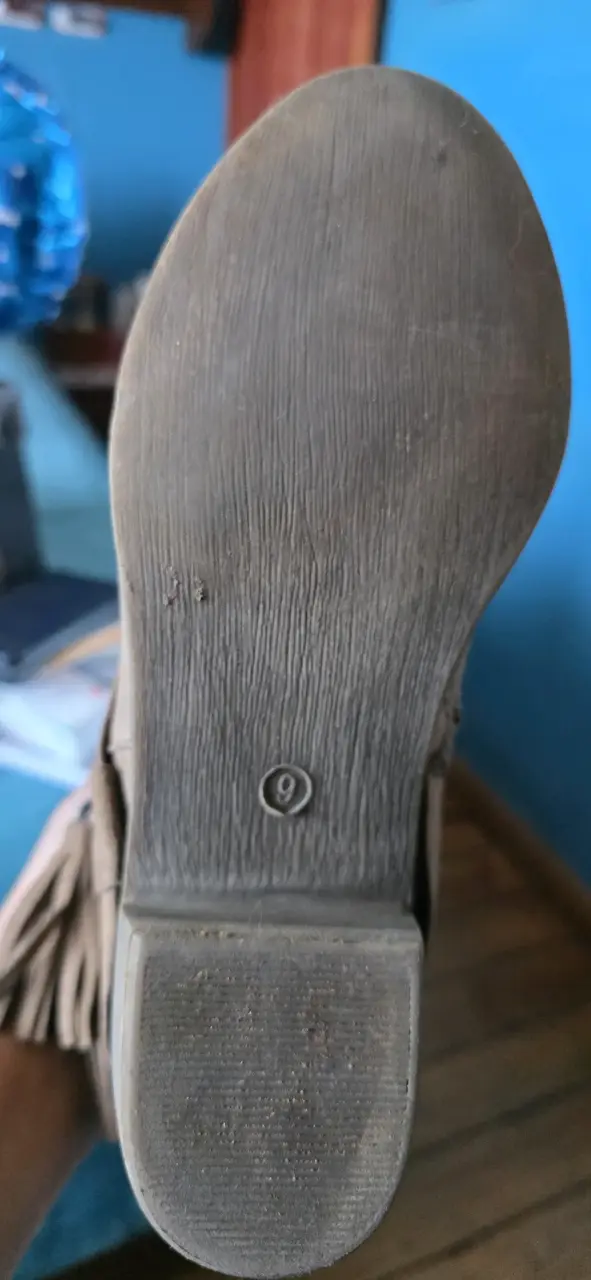 Botines camel con flecos - 5