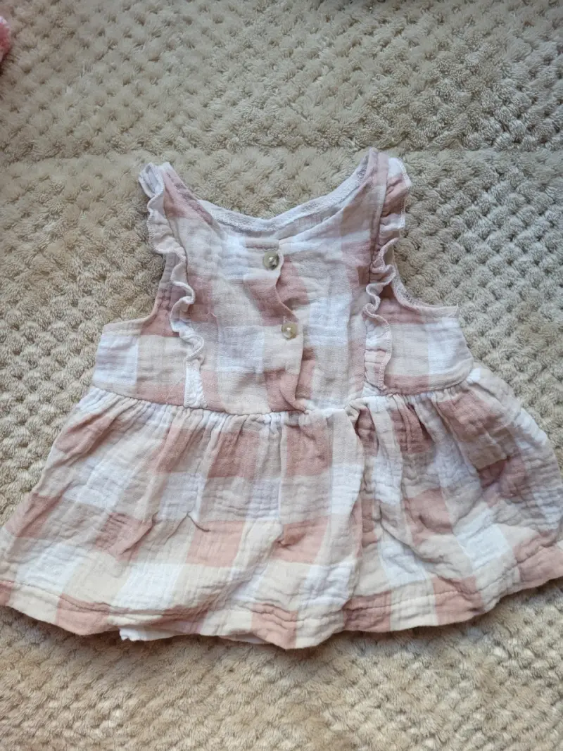 Vestido infantil rosado - 1