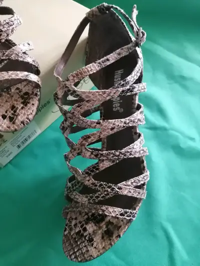 Sandalias de tacón animal print - miniatura 3
