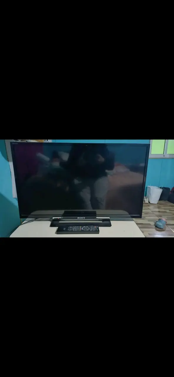 Televisor Sony Bravia 32 pulgadas - 2