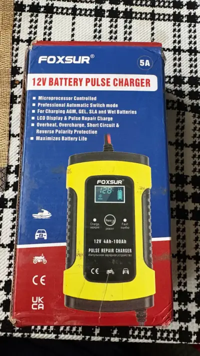 Cargador de batería Foxsur 12V - miniatura 1