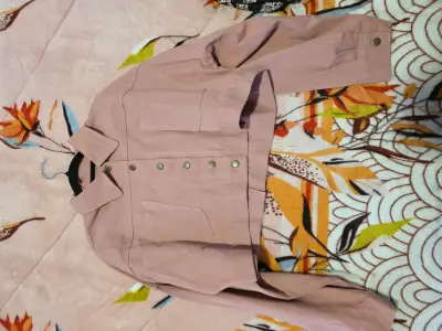 Chaqueta corta rosada oversize - miniatura 2