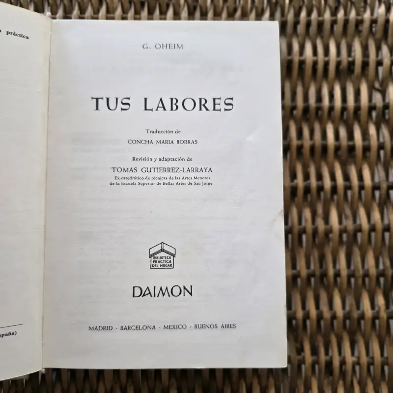 Libro antiguo de manualidades "Tus Labores" - 6