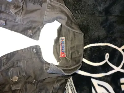 Chaqueta de mezclilla negra para niño - miniatura 4