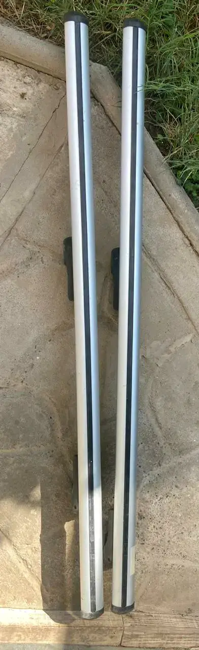 Barras de techo para auto plateadas - miniatura 1