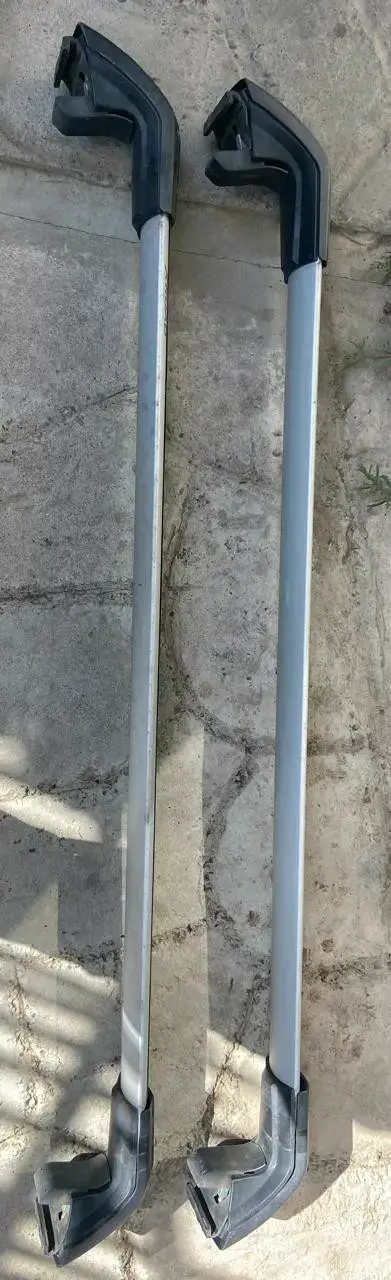 Barras de techo para auto plateadas - 3