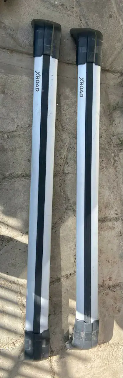Barras de techo para auto plateadas - 4