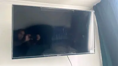 Televisor Master-G LED 42 pulgadas - miniatura 1