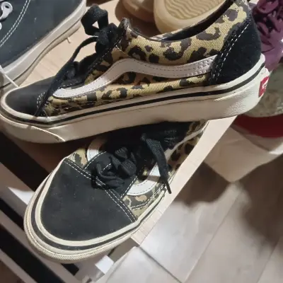 Zapatillas estilo leopardo - miniatura 2