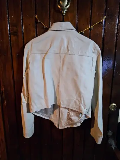 Chaqueta beige de cuero - miniatura 3